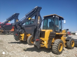 экскаватор-погрузчик XCMG (2)